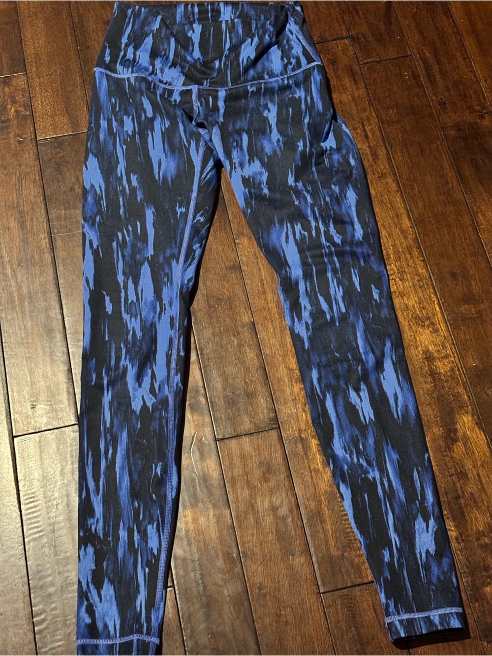 Lululemon High-Rise Leggings Blue Black tie-dye Print Sz 2